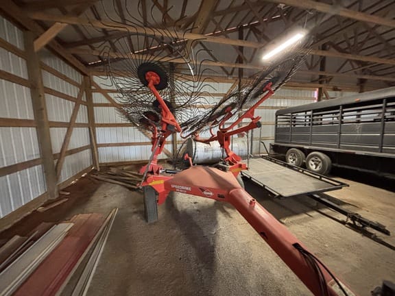 2018 Kuhn SR110 Equipment Image0