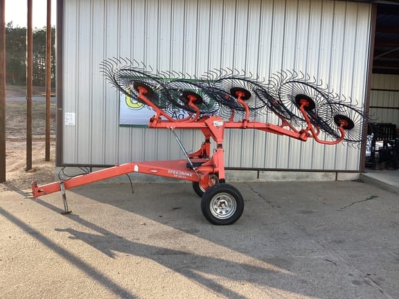 2018 Kuhn SR110 Equipment Image0