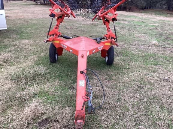 Image of Kuhn SR110 equipment image 2