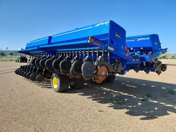 Image of Landoll 5540 equipment image 2