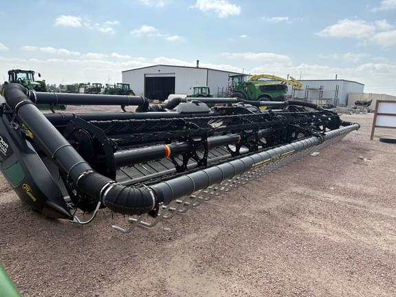 Image of MacDon FD140 Primary image