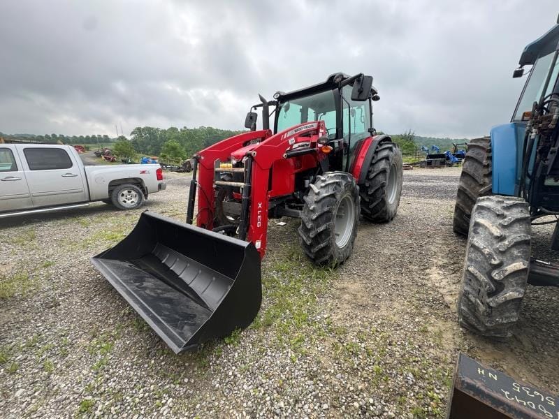 2018 Massey Ferguson 4709 Equipment Image0