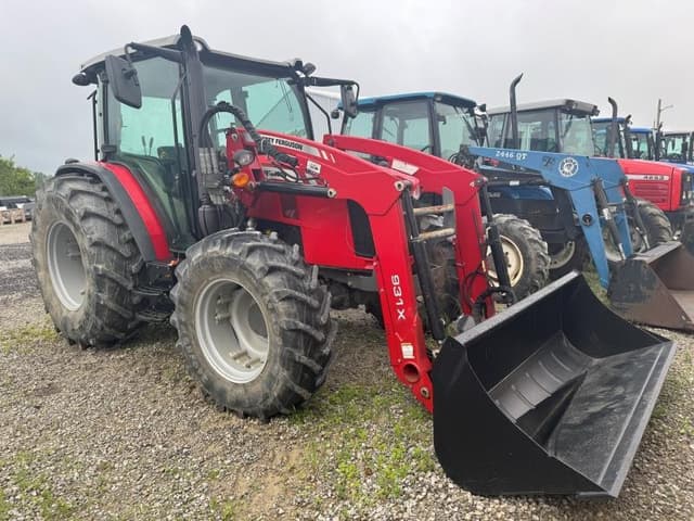 Image of Massey Ferguson 4709 equipment image 2