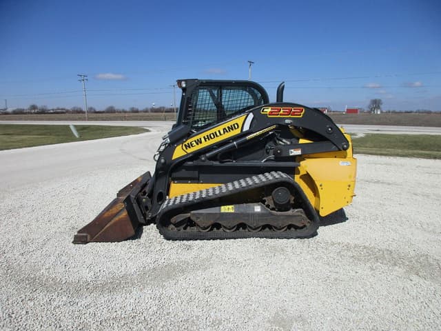 Image of New Holland C232 equipment image 4