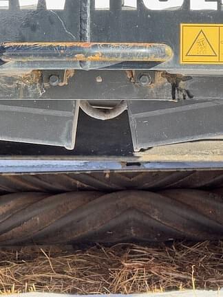 Image of New Holland Speedrower 220 equipment image 2
