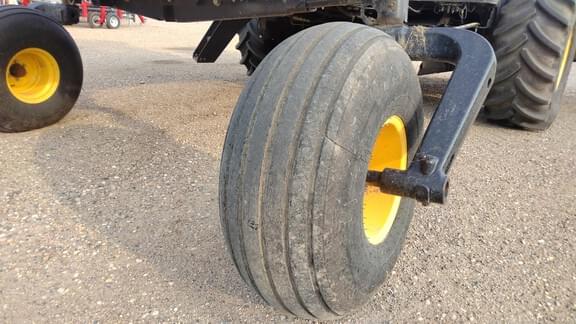 Image of New Holland Speedrower 260 equipment image 4