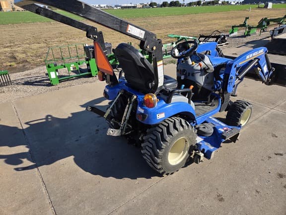 Image of New Holland Workmaster 25S equipment image 3