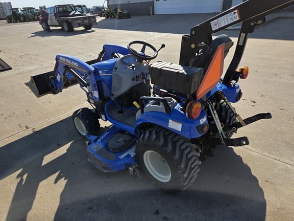 Image of New Holland Workmaster 25S equipment image 4
