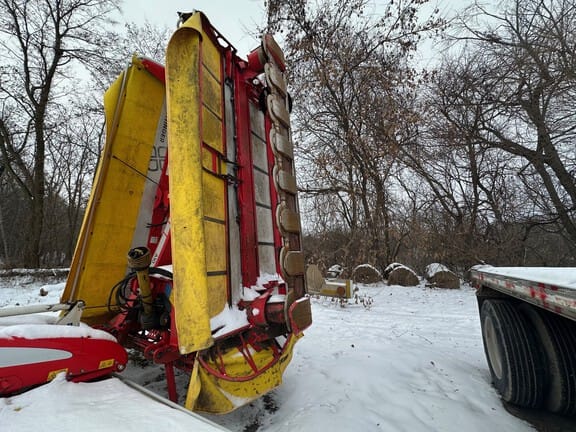 2018 Pottinger Novacat A10 Equipment Image0
