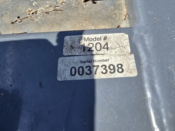 Image of Titan 1204 equipment image 2