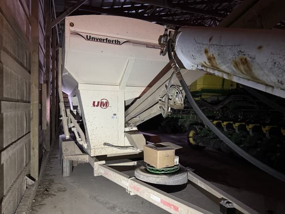 Image of Unverferth 3955XL equipment image 2