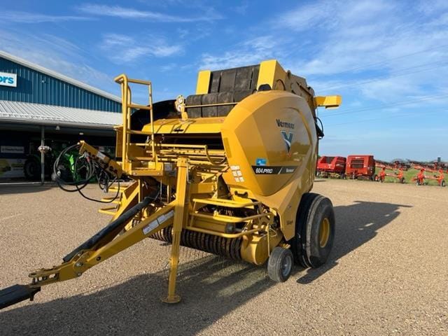 2018 Vermeer 604 Pro Equipment Image0