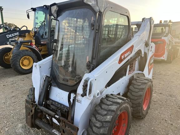 Image of Bobcat S570 equipment image 1