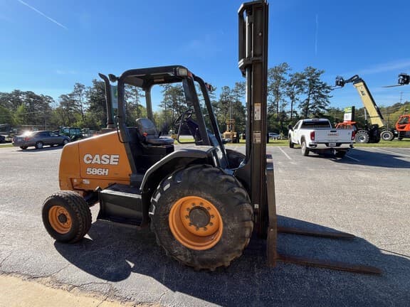 Image of Case 586H equipment image 3