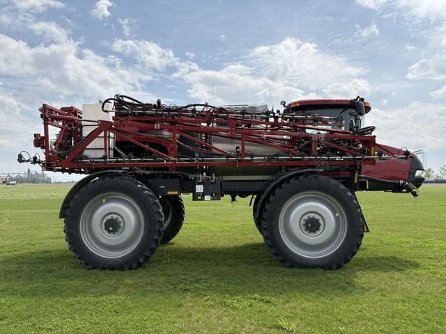 Image of Case IH Patriot 4440 equipment image 4