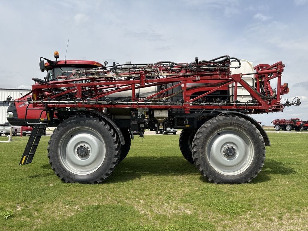2019 Case IH Patriot 4440 Equipment Image0