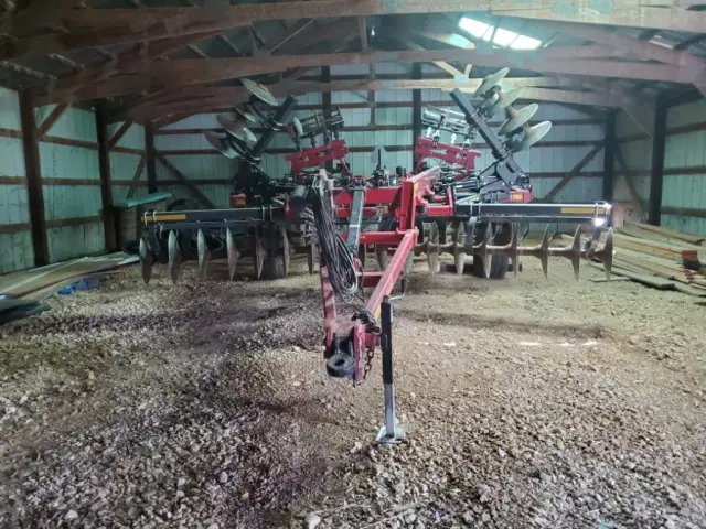 Image of Case IH Ecolo-Tiger 875 equipment image 1