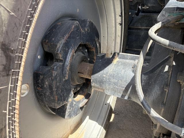 Image of Case IH Magnum 250 CVT equipment image 2