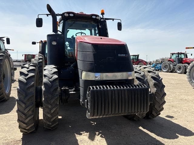 Image of Case IH Magnum 250 CVT equipment image 1