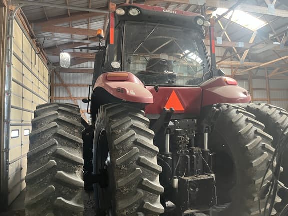 Image of Case IH Magnum 310 equipment image 3