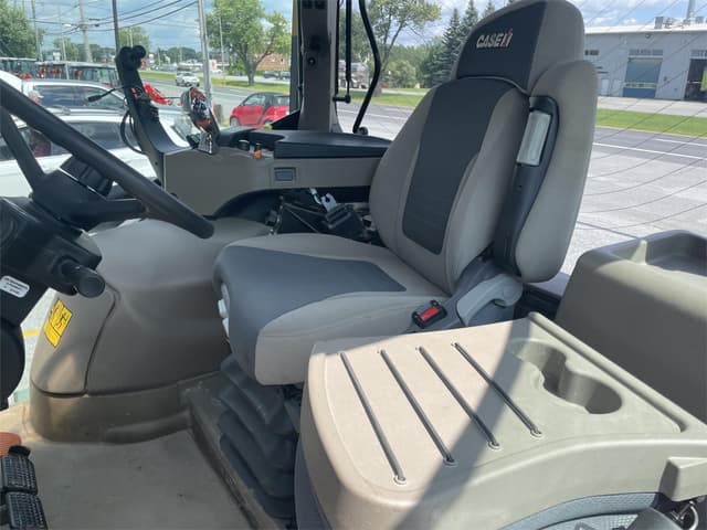 Image of Case IH Maxxum 125 equipment image 4