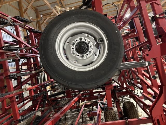 Image of Case IH Tigermate 255 equipment image 3