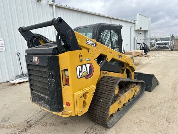 Image of Caterpillar 299D3 equipment image 4