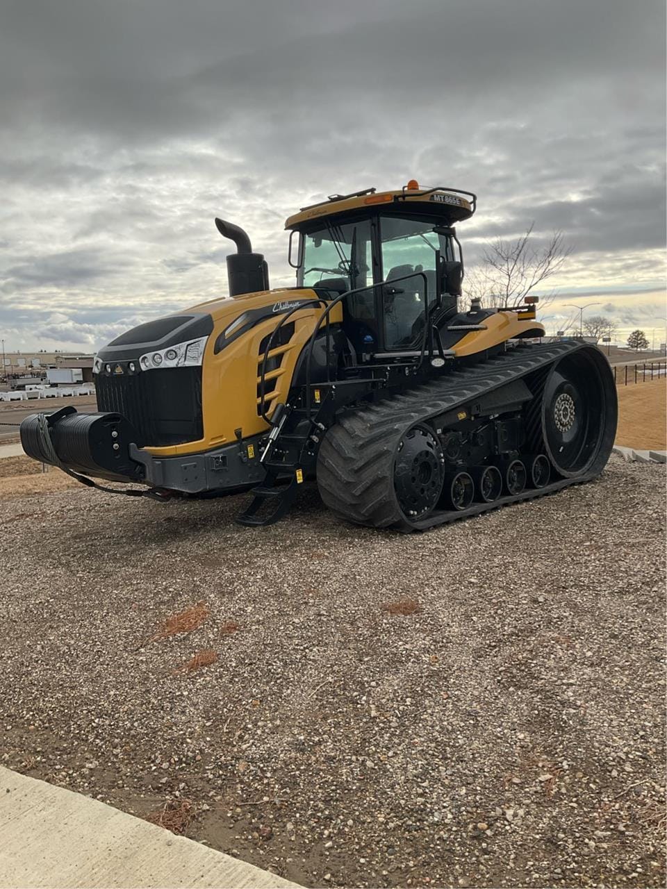 2019 Challenger MT865E Equipment Image0