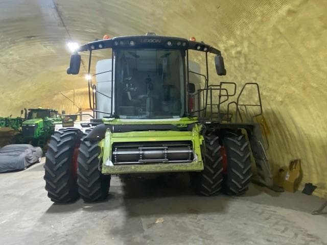 Image of CLAAS Lexion 8600 equipment image 3