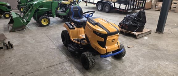 Image of Cub Cadet LT42E equipment image 2