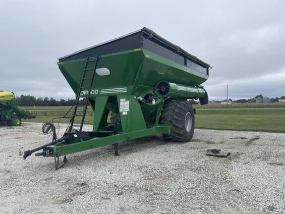2019 Demco 1102 Equipment Image0
