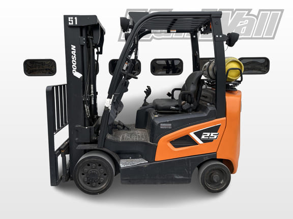 2019  Doosan GC25S-9 Equipment Image0