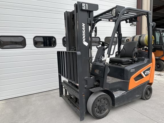 Image of  Doosan GC25S-9 equipment image 2