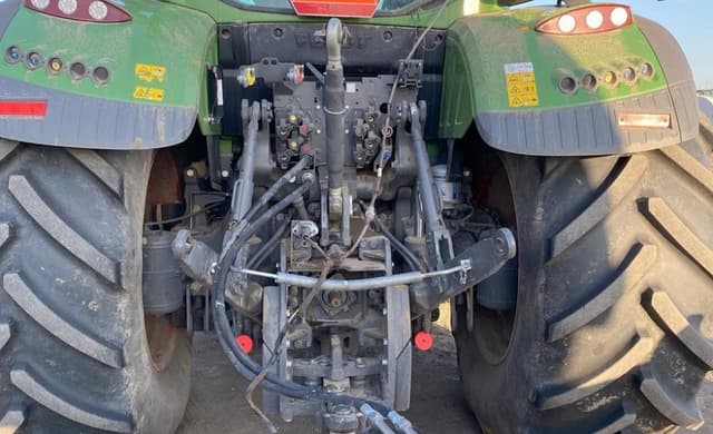 Image of Fendt 724 Vario equipment image 3