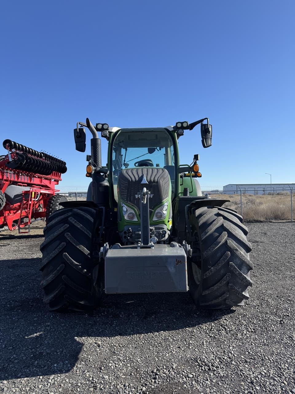 2019 Fendt 724 Vario Equipment Image0