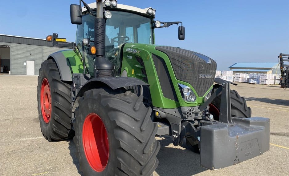 Fendt 828 Vario Equipment Image0