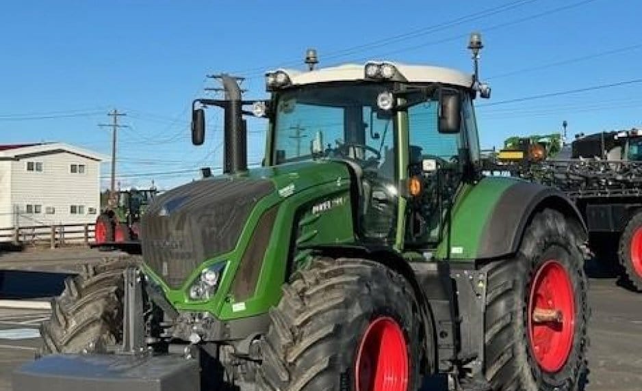 Fendt 933 Vario Equipment Image0
