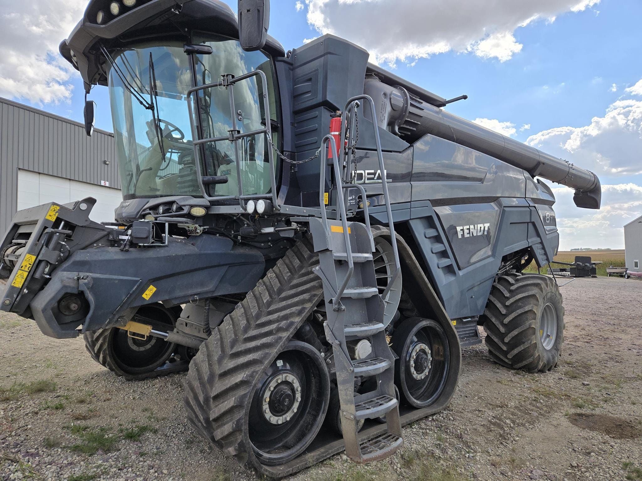 2019 Fendt IDEAL 8T Equipment Image0