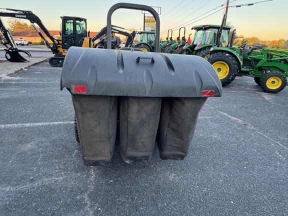 Image of Gravely Pro-Turn 460 equipment image 4