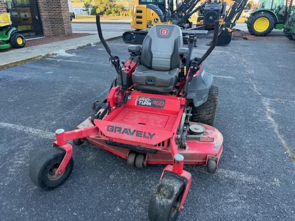 Image of Gravely Pro-Turn 460 equipment image 3