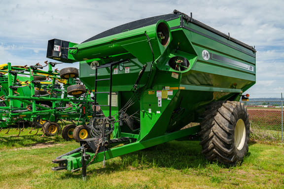 2019 J&M 875-18 Equipment Image0
