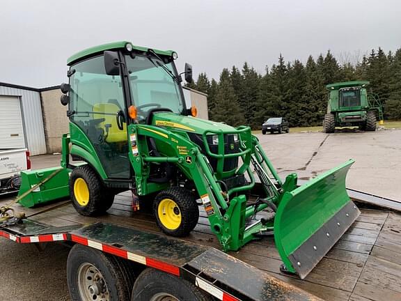 Image of John Deere 1025R Primary image