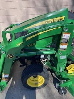 Image of John Deere 1025R equipment image 2