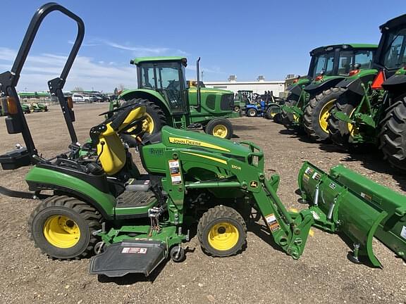 Image of John Deere 1025R equipment image 2