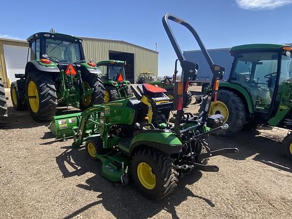 Image of John Deere 1025R equipment image 3