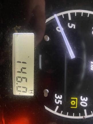 Image of John Deere 1025R equipment image 4