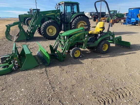 Image of John Deere 1025R equipment image 1