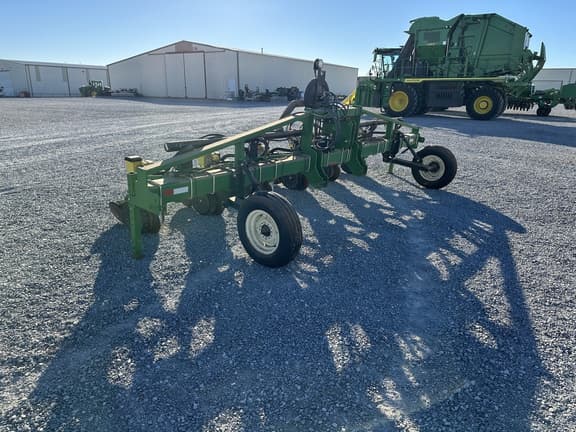 Image of John Deere 1705 equipment image 4
