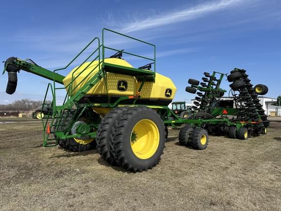 Image of John Deere 1890 equipment image 2