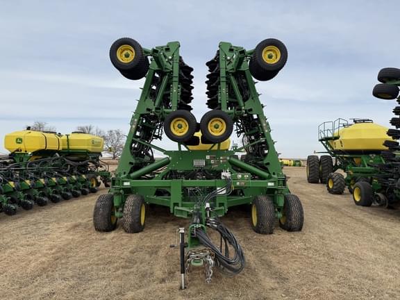 Image of John Deere 1890 equipment image 2